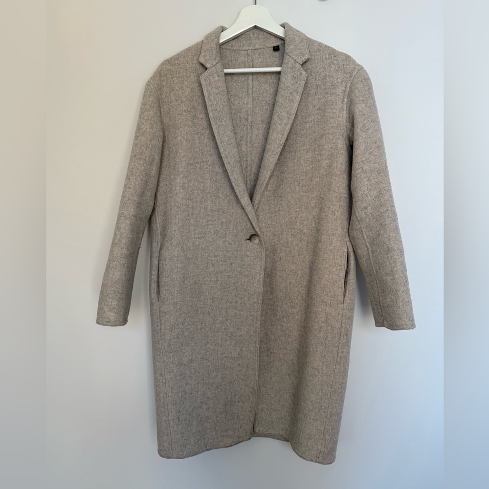 UNIQLO Wool Blend Longline Coat Light Beige Single Button – Size XS